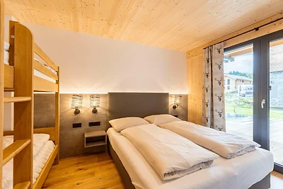 Ruim appartement met zwembad