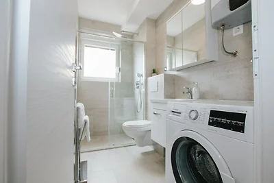 Spacious Luxury Trogir Apartments - Comfort T...