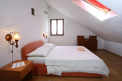 Apartments Boro - Two Bedroom Apartment with ...