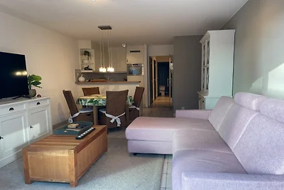 Apartment in Nieuwpoort mit Balkon