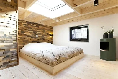 Minihaus mit gemeinsamem Whirlpool