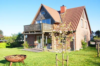 Ferienwohnung in Füsing mit Terrasse