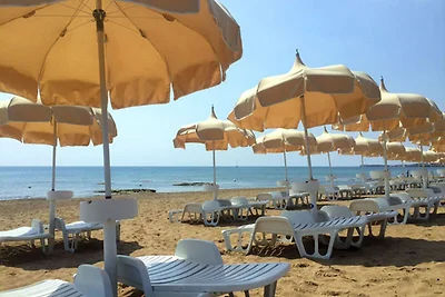 Apartment mit Garten im Resort mit Pool