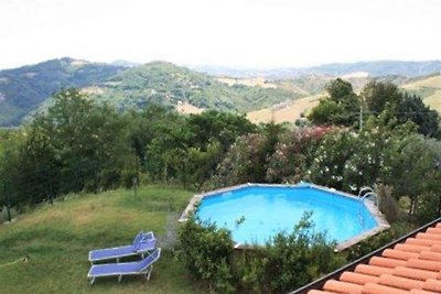 Villa mit Garten und herrliche Panorama, nur ...