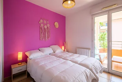 Apartment in Saint-Raphaël in Strandnähe