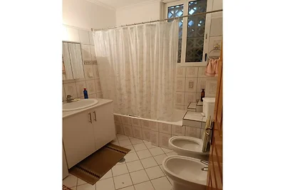 Abgeschiedenes Ferienhaus in Kalavrouza mit B...