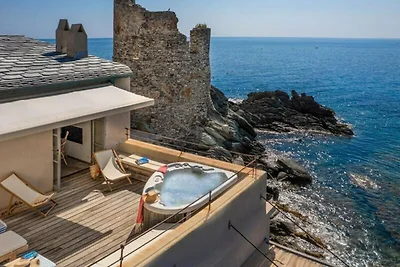 Cottage a Erbalunga con Vista Mare