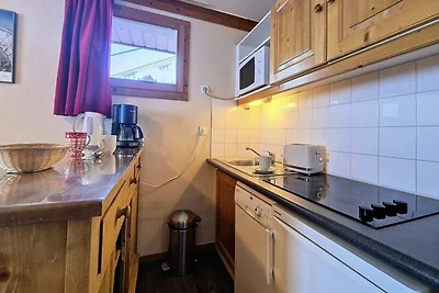 Geräumiges Apartment · Direkter Zugang zur Sk...