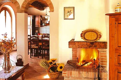 Anwesen in Montaione mit Pool & Weinprobe