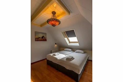 Ruhiges Ferienhaus in Texel mit Terrasse