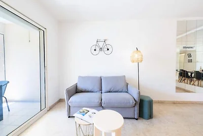 2-Zimmer-Wohnung in einer Residenz mit Swimmi...