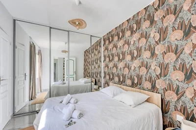 Villa in Toulon mit Pool und Bergblick