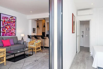 Moderno appartamento con vista mare