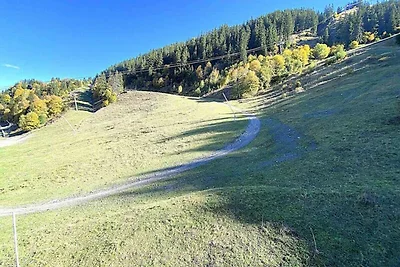 Große, sonnige Wohnung nur wenige Schritte vo...