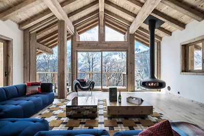 Chalet in Villarabout met sauna en bioscoop