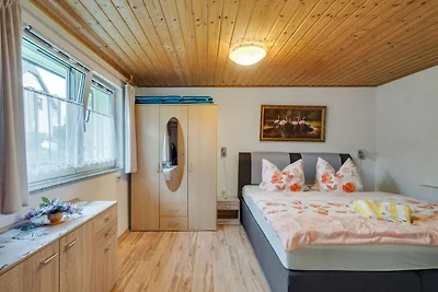 Appartement met privé terras in Lichtenhain