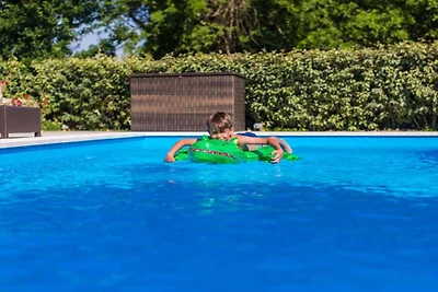 West Wing mit schönem beheiztem Pool