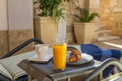 Apartments Villa Aura - Comfort Studio Apartm...