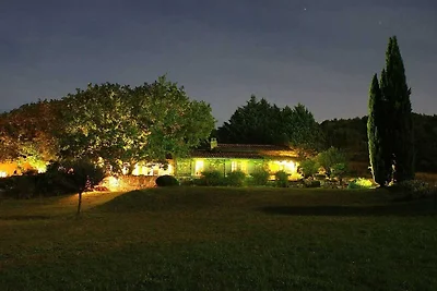 Provenzalisches Steinhaus in der Nähe von...