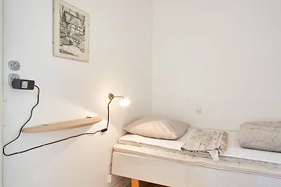 2 osob apartament w Aakirkeby-By Traum