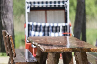 Maison de vacances א Parchim avec terrasse