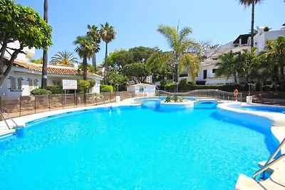 Belvilla di OYO Golden Beach House