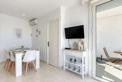 Hübsche Wohnung mit Balkon