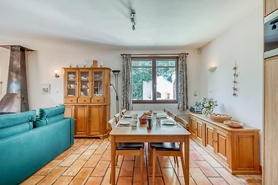 Villa in collina su terreno privato con vista