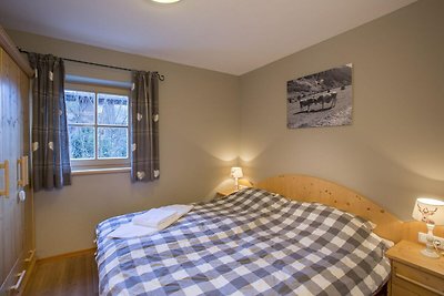 Luxurious chalet with sauna in Königsleiten