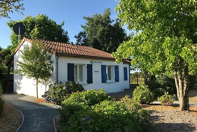 Geräumige Villa mit Garten und Pool