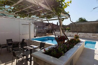 Guest House Kusalo- Double Room with Patio (S...