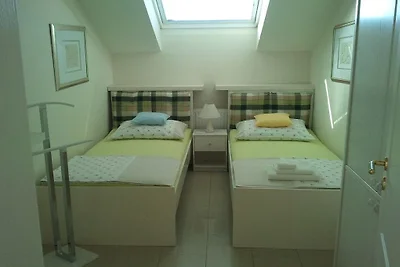 Ferienwohnung mit 2 Schlafzimmer