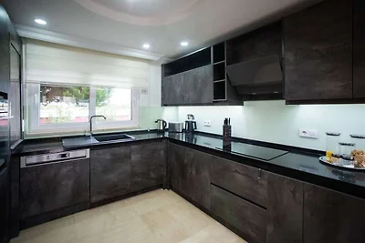 Villa in Antalya with swimming pool