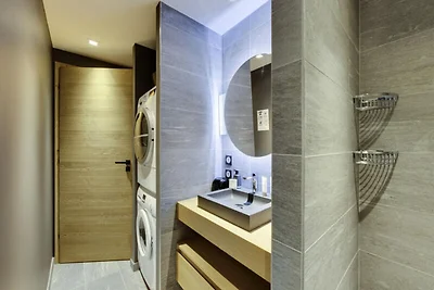 Apartment in Tignes mit Seeblick