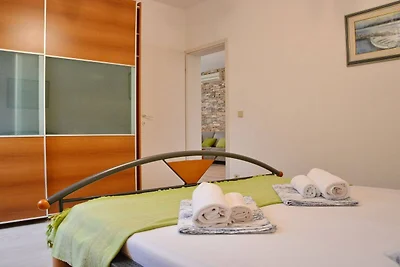 Blissful Bay Apartments Vrboska - Two Bedroom...