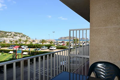 Appartement met twee kamers en terras