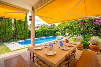 Geräumige Villa an der Costa Brava