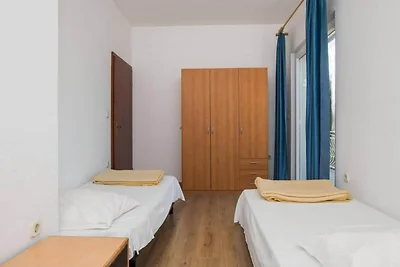 Schöne Wohnung in Brodarica