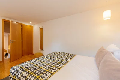 Appartamento con 2 camere da letto a Oporto