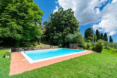 Elegante casa colonica con piscina