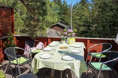 Friedliches Inselhaus in Meeresnähe