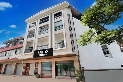 Hotel O Tehsil Chowk Doon Hospital