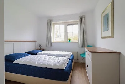 Freistehende, geräumige Strandvilla für 8...