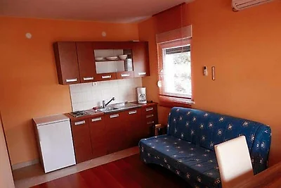 Apartment mit Balkon und 1 Zimmer