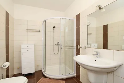 Casa de vacaciones en Buje con piscina.