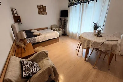 Studio für 3 Personen