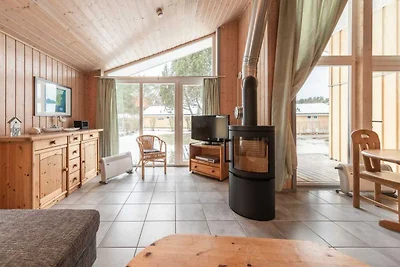 Ferienhaus mit Sauna im Ferienpark Mirow