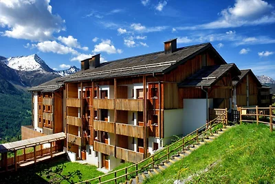 Alpine basiskamp voor 6 personen nabij de...