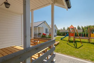Einstöckige Ferienhäuser in Strandnähe, Gąski