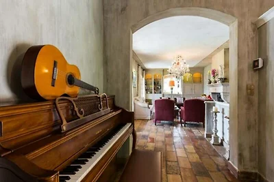 Wohnung in Mougins mit Pool und Garten